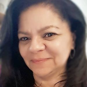 Meet your Posher, Sandra